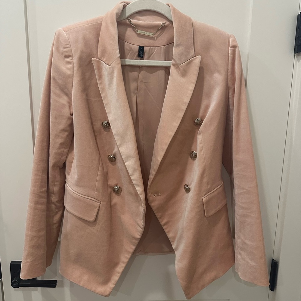 Pretty in pink blazer size 2 (WHBM)